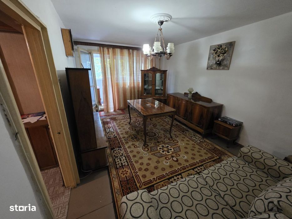 Inchiriere 2 camere Vitan - Auchan