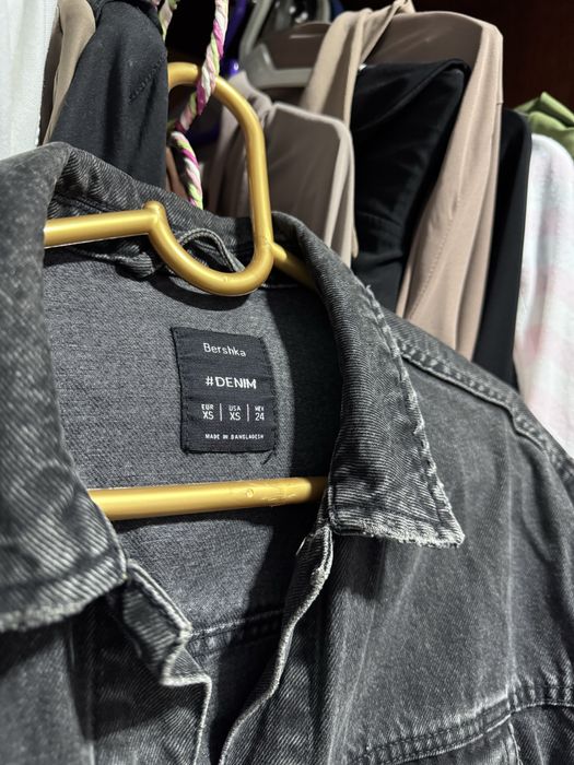 Джинсовая куртка