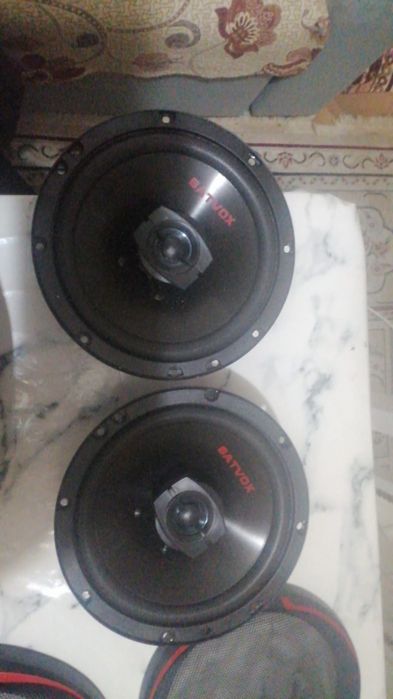 Продам комплект колонок 40000тг