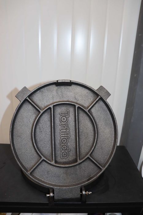 Чугунен тиган с двустранен капак 2в1, Tortillada