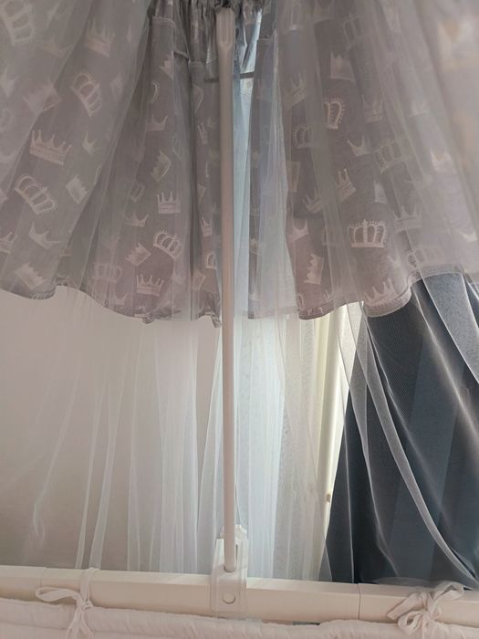 Vând baldachin fara suport