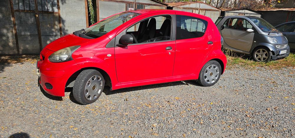 TOYOTA Aygo 2011 — imagine 17