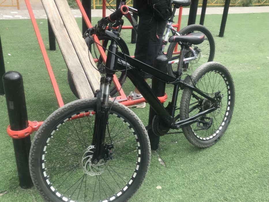 Продам велик крашенный DUSHIMA