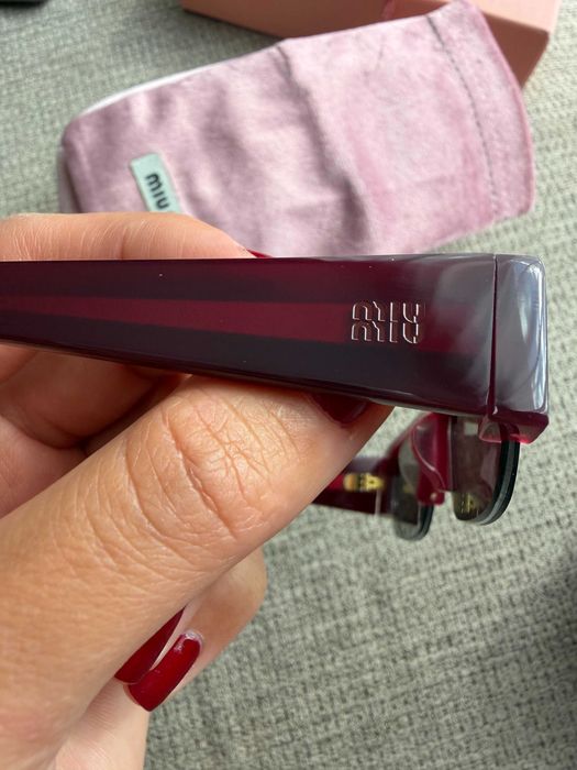 Слънчеви очила Miu Miu MU B07S 21I80Q от колекцията Sole Fall Winter 2025/2026