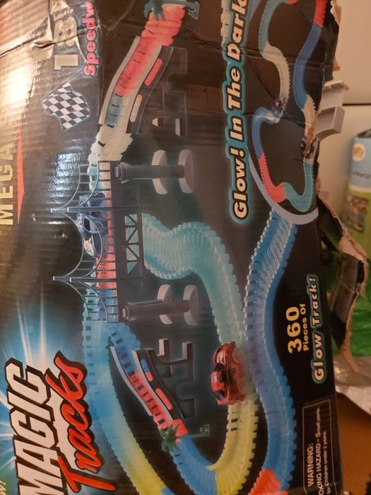 Продам игрушки б/у