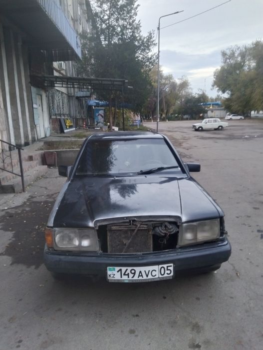 Продам авто Мерседес 190