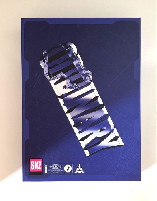 KPOP альбом «Oddinary» Stray Kids