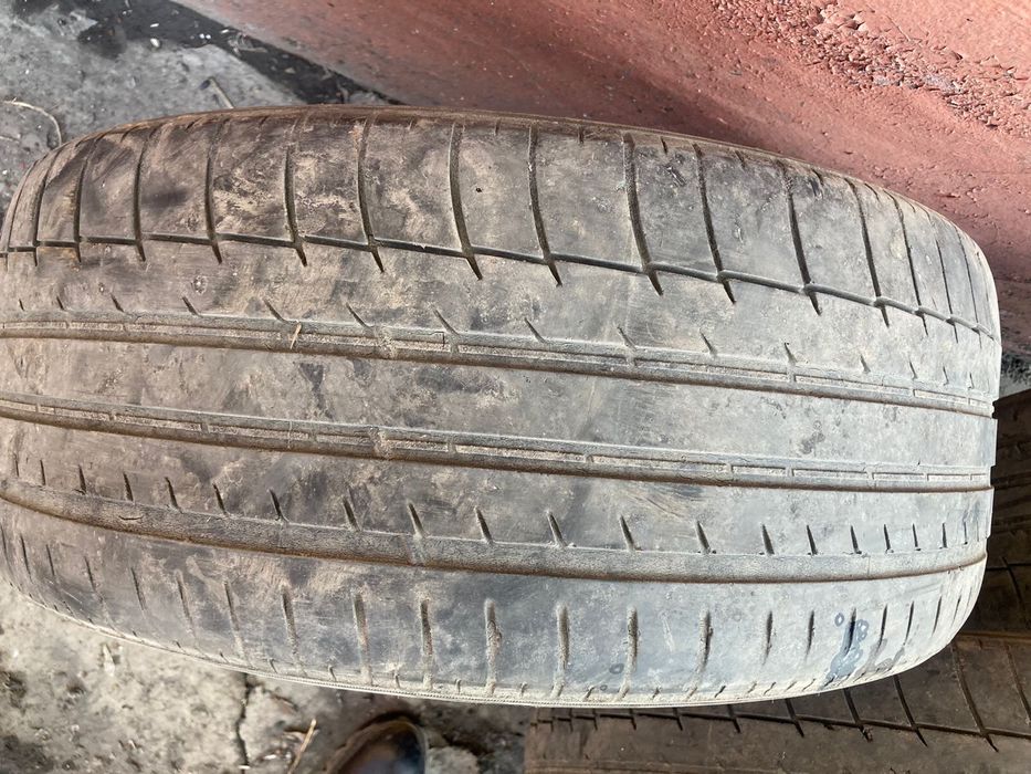 Шины летние, без парезов и шишок