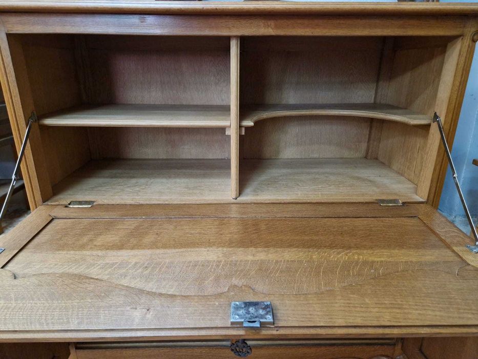 Шкаф барче от висококачествен дъбов масив в стил "ЛУИ XV"