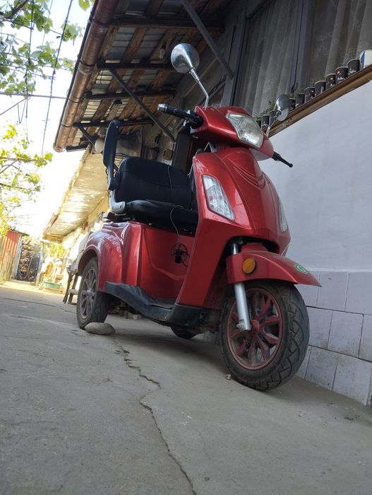 Triciclu electric