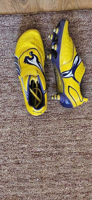 Ghete de fotbal Puma V1.11 SG