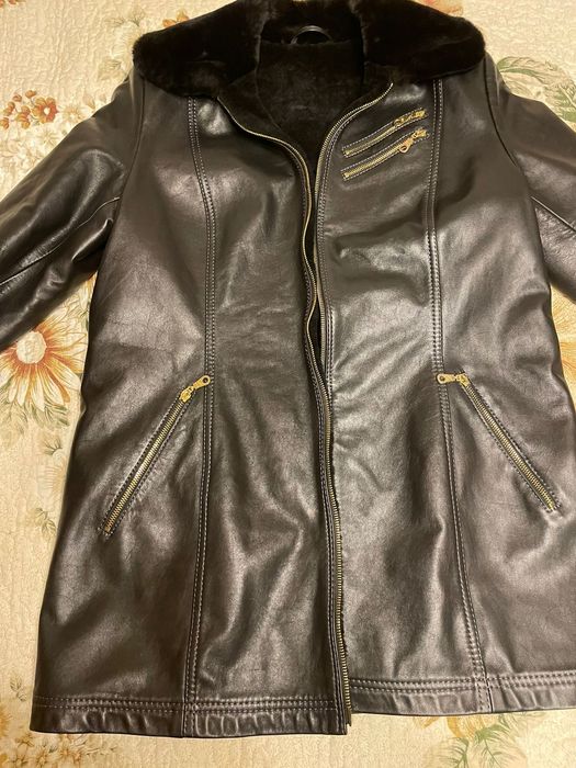 Женская кожаная куртка