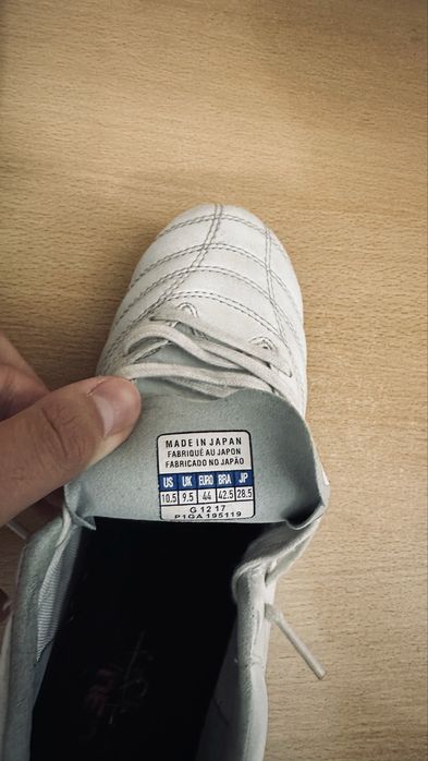 Бутсы Mizuno в очень отличном качестве