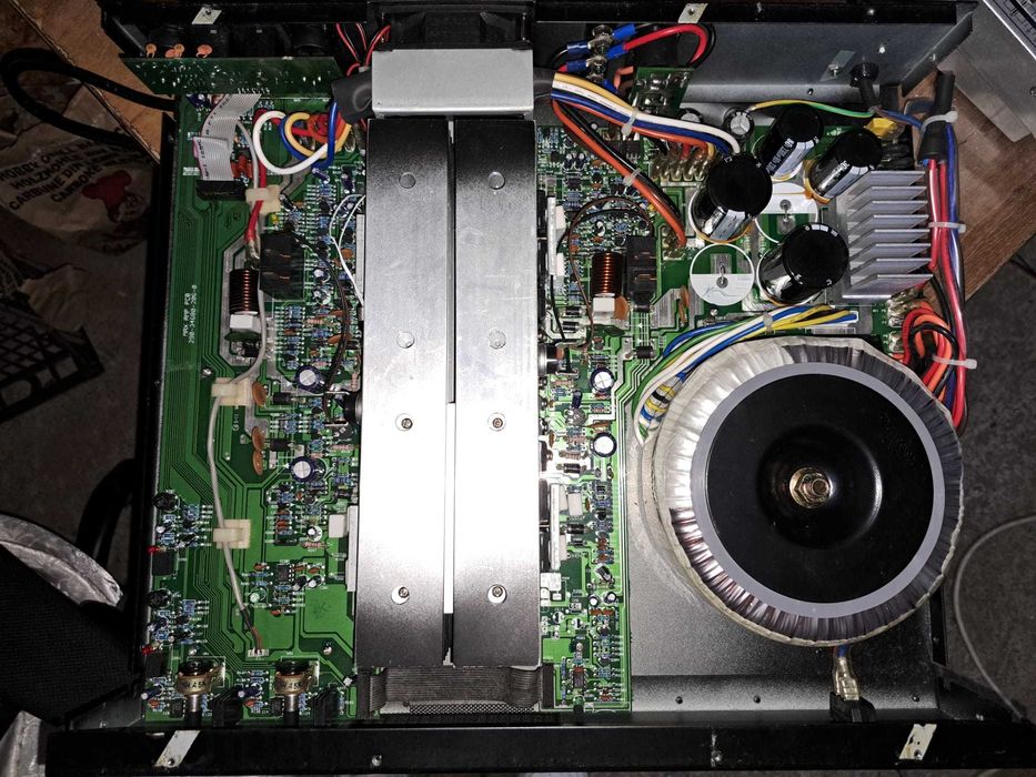 Putere audio Phonic + Boxe 12 inch