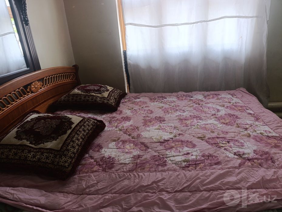Spalnya kravat Chinor