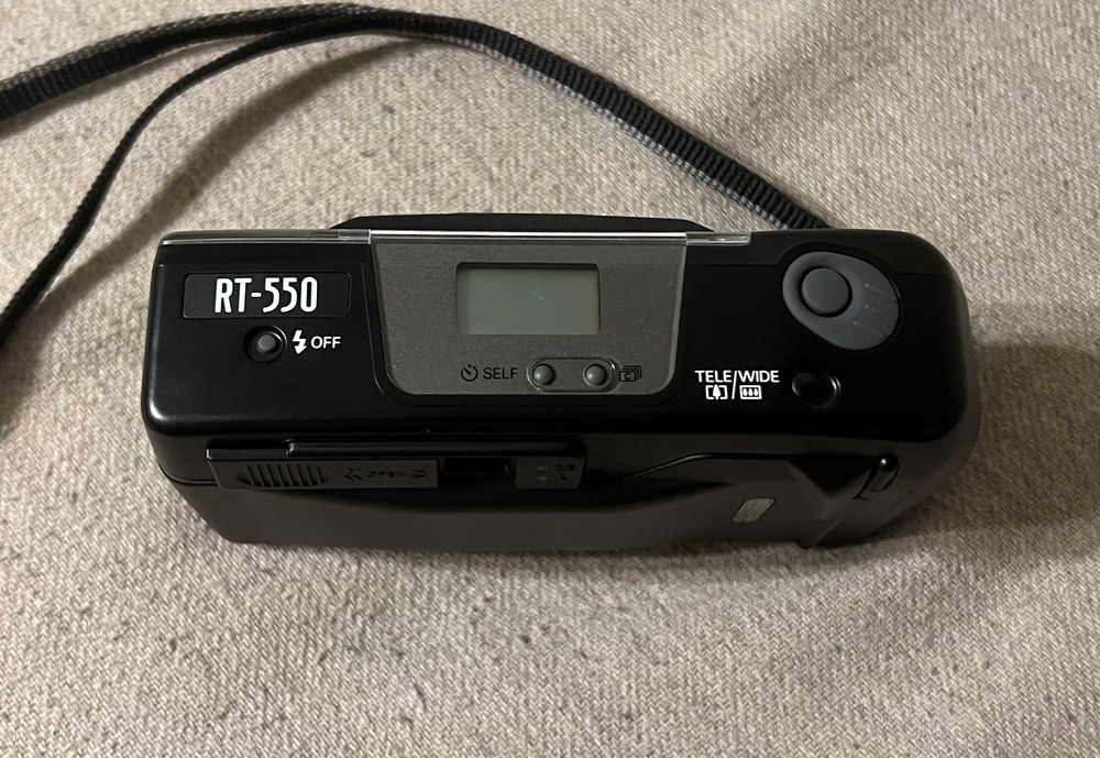 Aparat foto analog Ricoh RT 550 autofocus 35mm cu husa