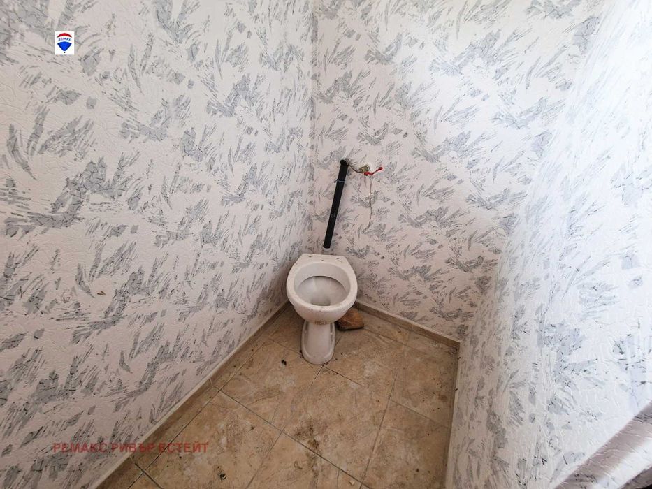 Продава се Къща в Русе, Долапите - 41 кв.м за 879 €/кв.м - Снимка #13