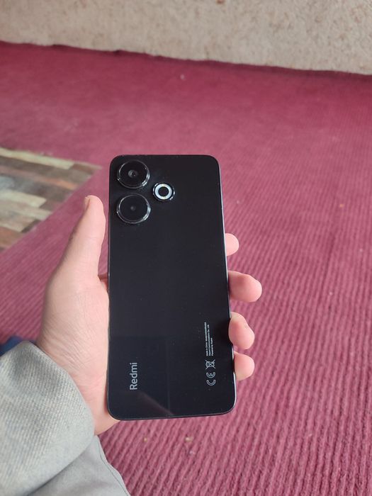 Redmi 13    128talik aybi yoq sotiladi kelishamz narxini yoki  iphone