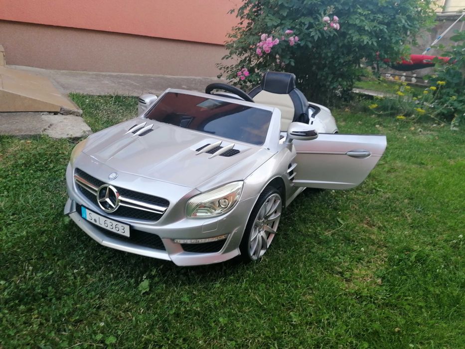 Акумулаторна кола Mercedes SL63 AMG