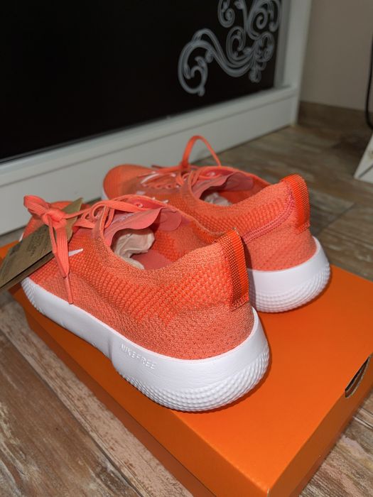 Маратонки Nike Free 2025