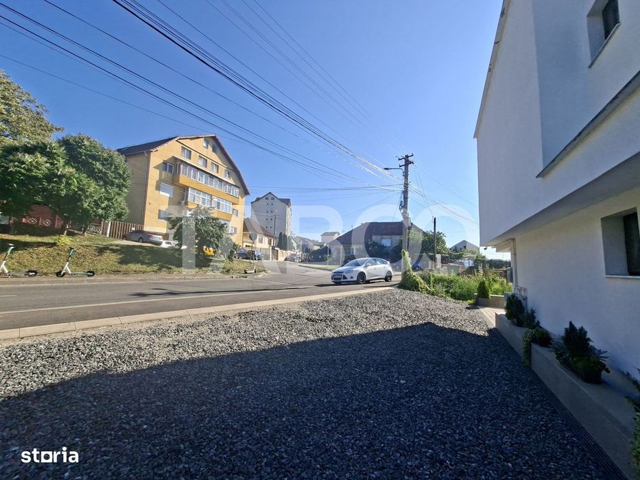 Spatiu birouri de inchiriat 2 camere si receptie zona Strand