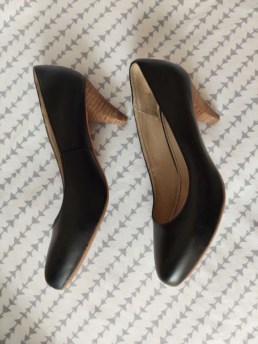 Pantofi Bata marimea 36 cu toc femei piele