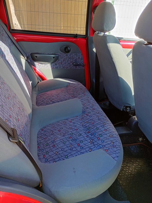 Vând autoturism DAEWOO Matiz