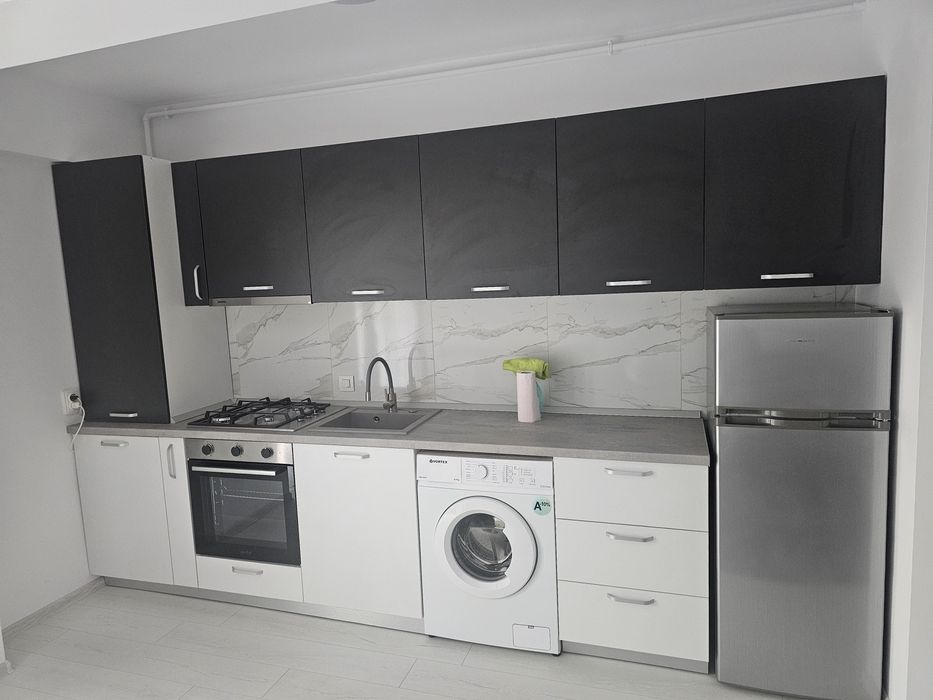 Închiriez Apartament Complex Nou de Lux în Otopeni