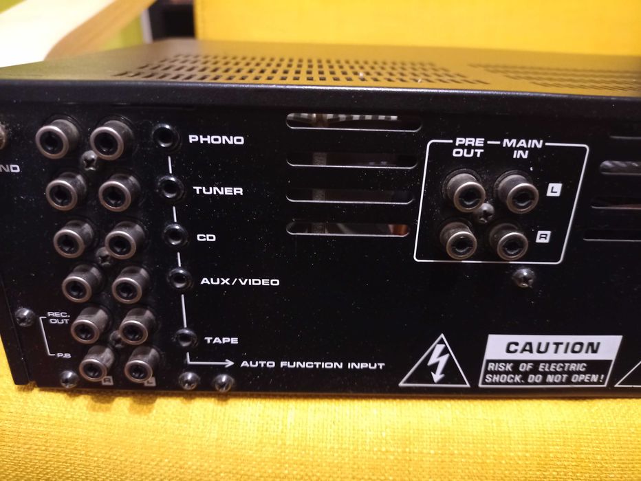 Amplificator FISHER CA-275