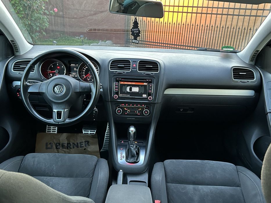 VOLKSWAGEN Golf 2012 — imagine 5