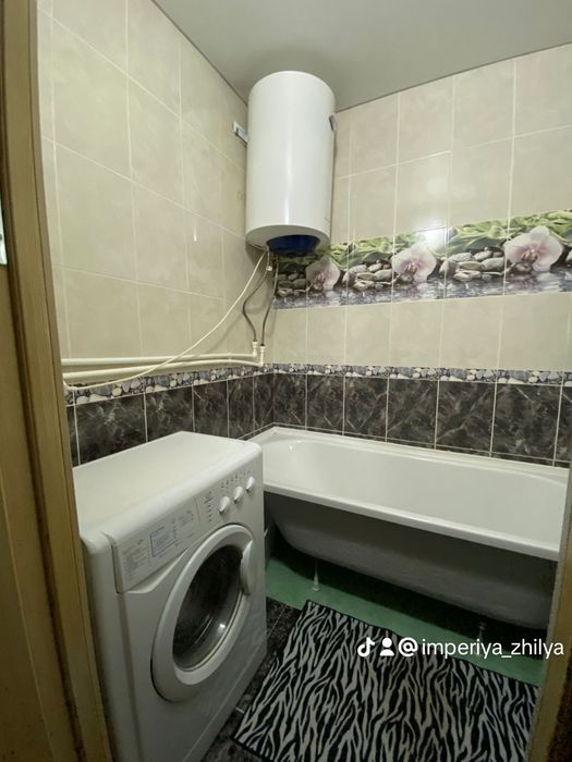 Продаётся 2-комнатная квартира в мкрне Степной-2