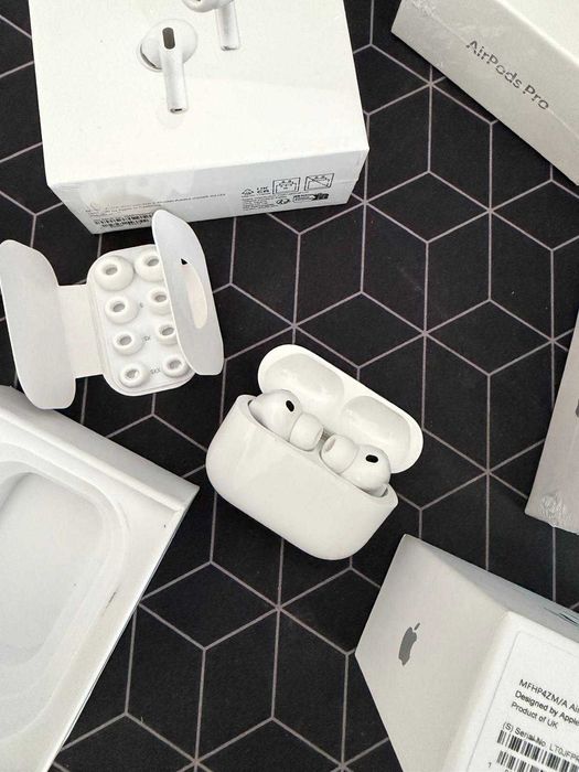 Casti Apple AirPods Pro 3  | ANC Activ | iPhone Android