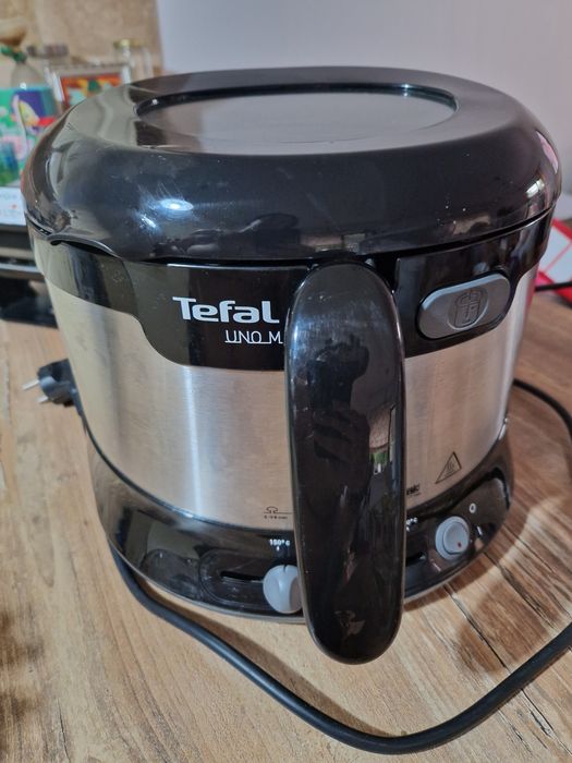 Friteuza TEFAL UNO M