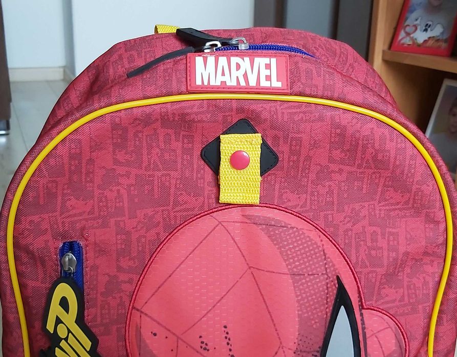 Lindex    Раници