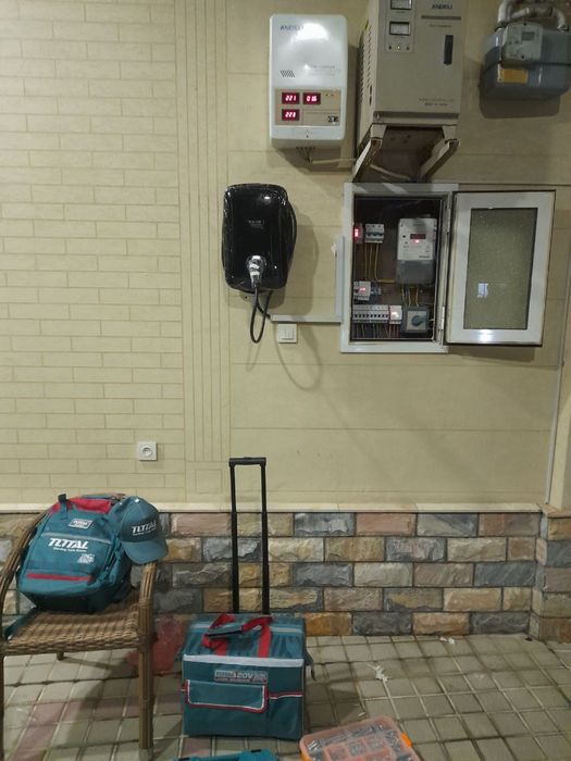 Установка зарядки на электромобили