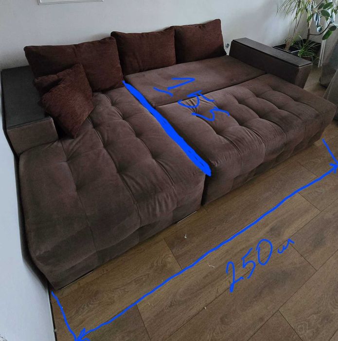 Разтегателен диван