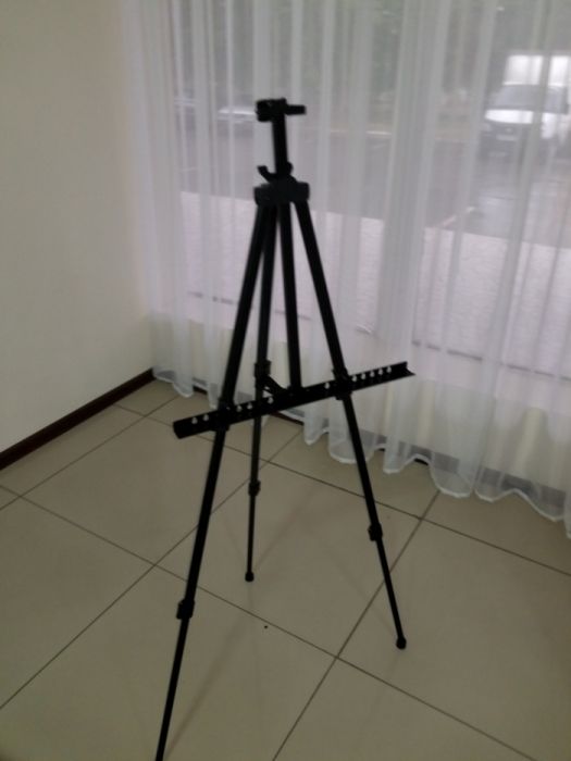 Продается мольберт