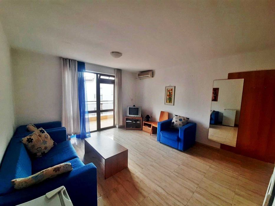 Продава се Тристаен апартамент в Свети Влас - 89 кв.м за 888 €/кв.м - Снимка #1