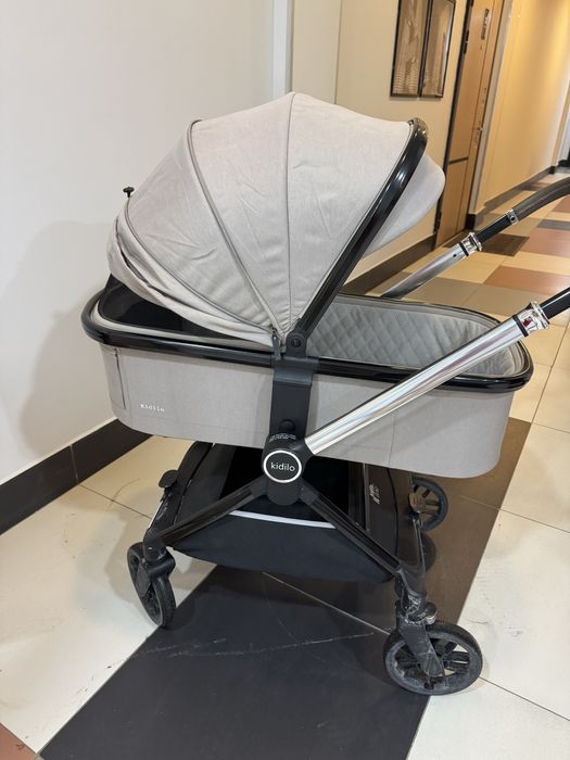 Продам коляску Kidilo