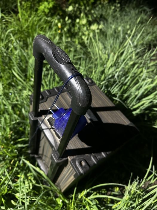 Колонка (bluetooth)