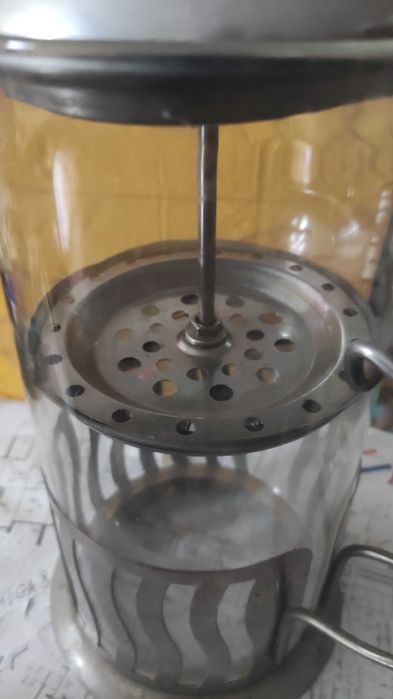 Стар стъклен чайник