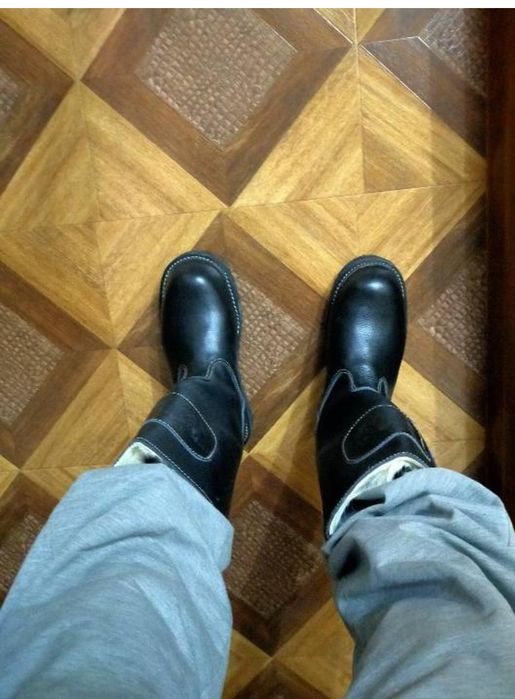 Продам Унты зимние обуви