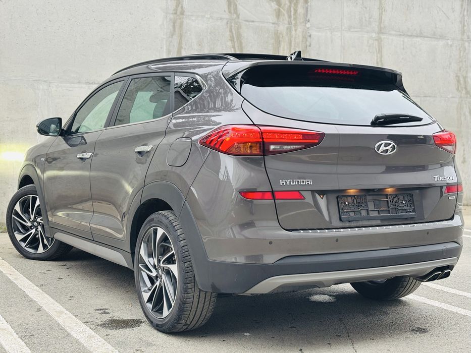 Hyundai Tucson/2.0crdi Hybrid 185 cp/Automata/Piele Crem/Panoramic