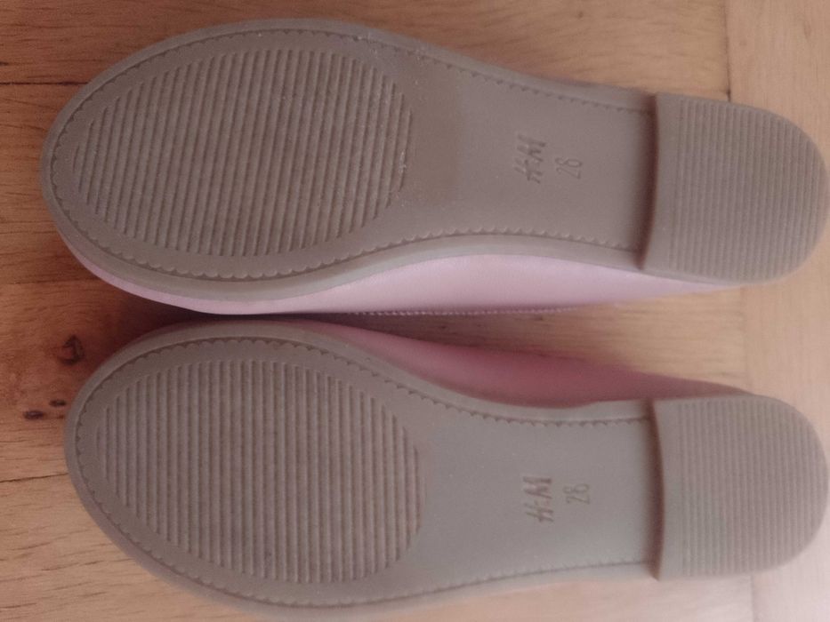 Обувки - балеринки