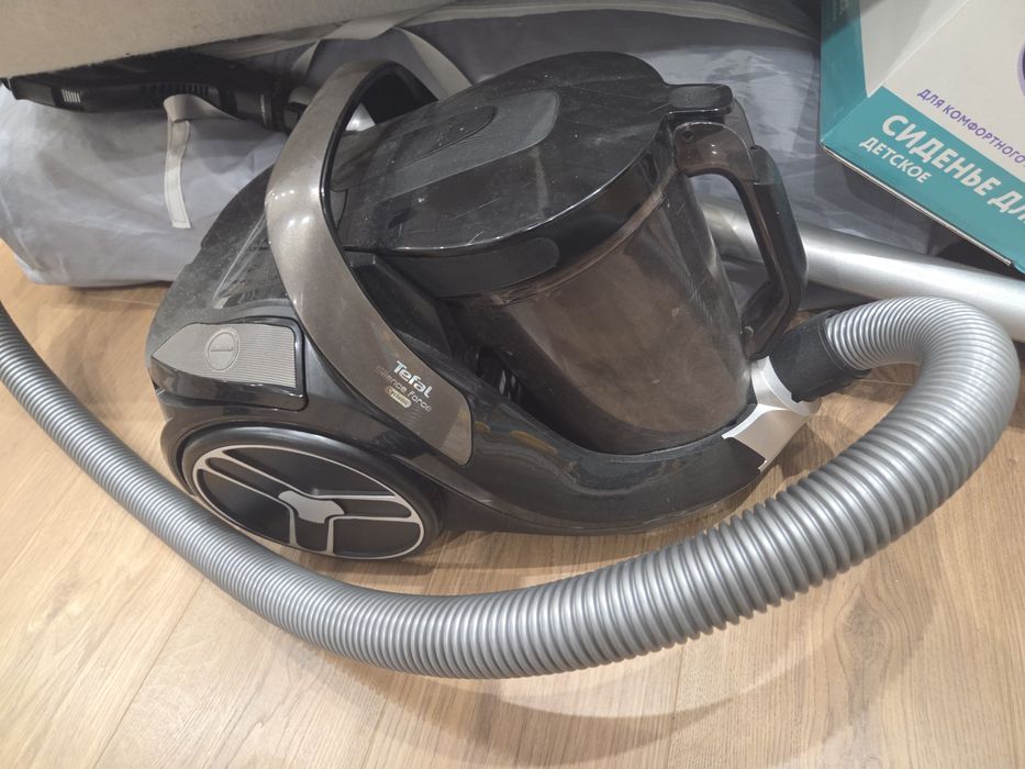Продам пылесос, дешево
