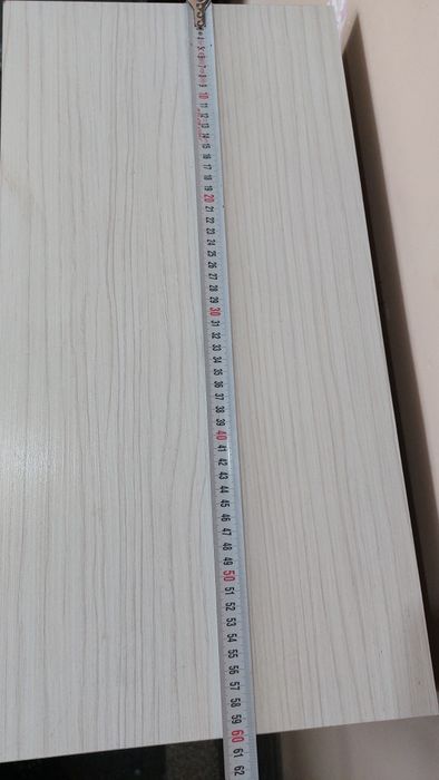 Бял шкаф с две вратички