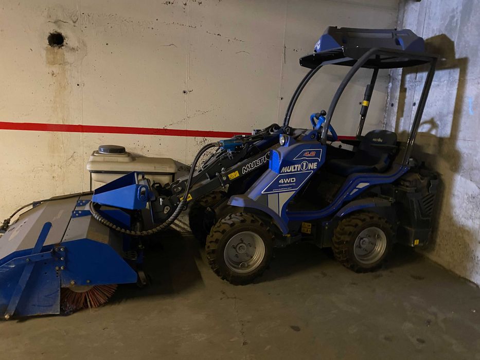 Echipamente curatenie si alte prestatii