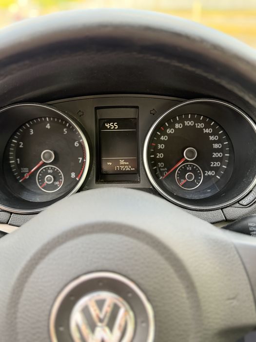 Wolkswagen golf 6*2010