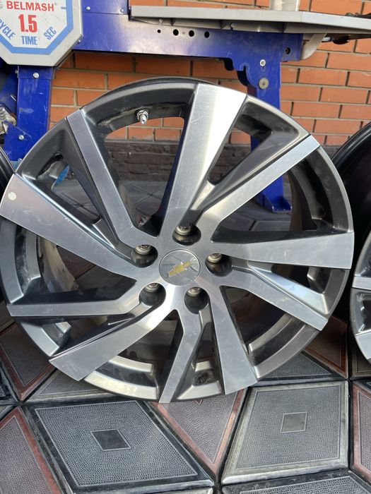 Продам диски R18