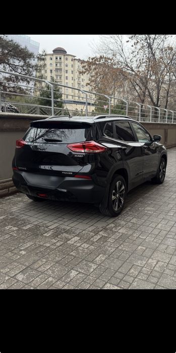 Продается в идеальном состояние Treker-2 , Premium Plus